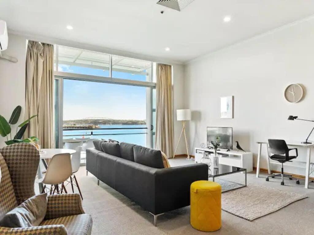 Relaxing Sea Wharf View Apartment Оукланд Екстериор снимка