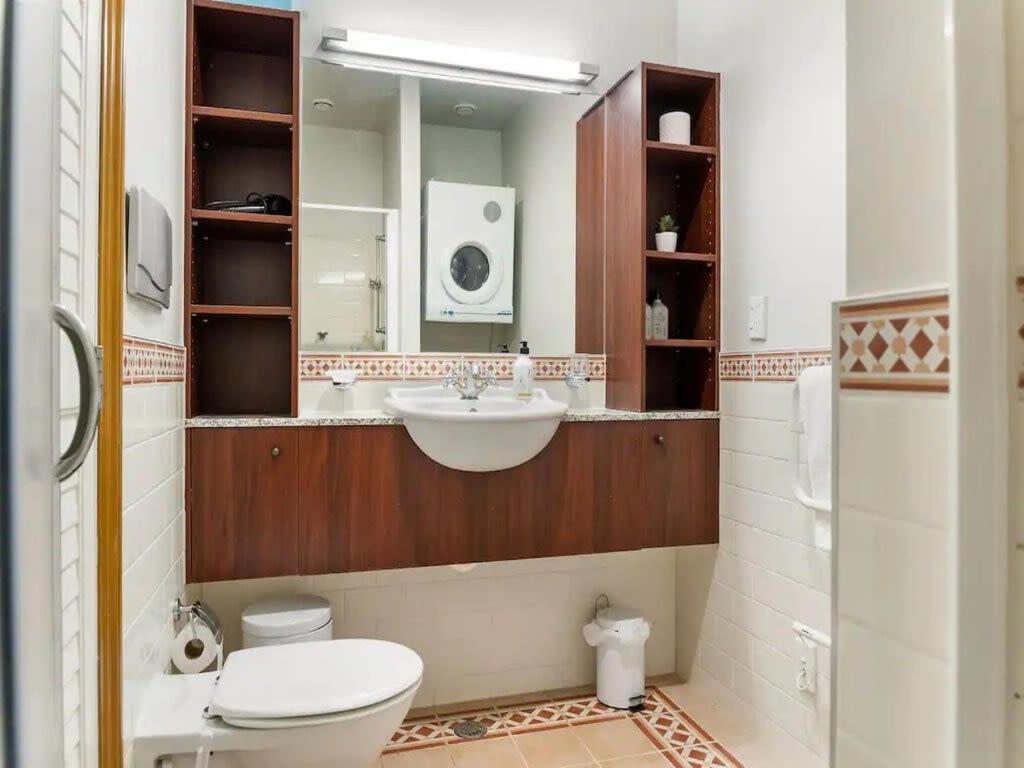 Relaxing Sea Wharf View Apartment Оукланд Екстериор снимка